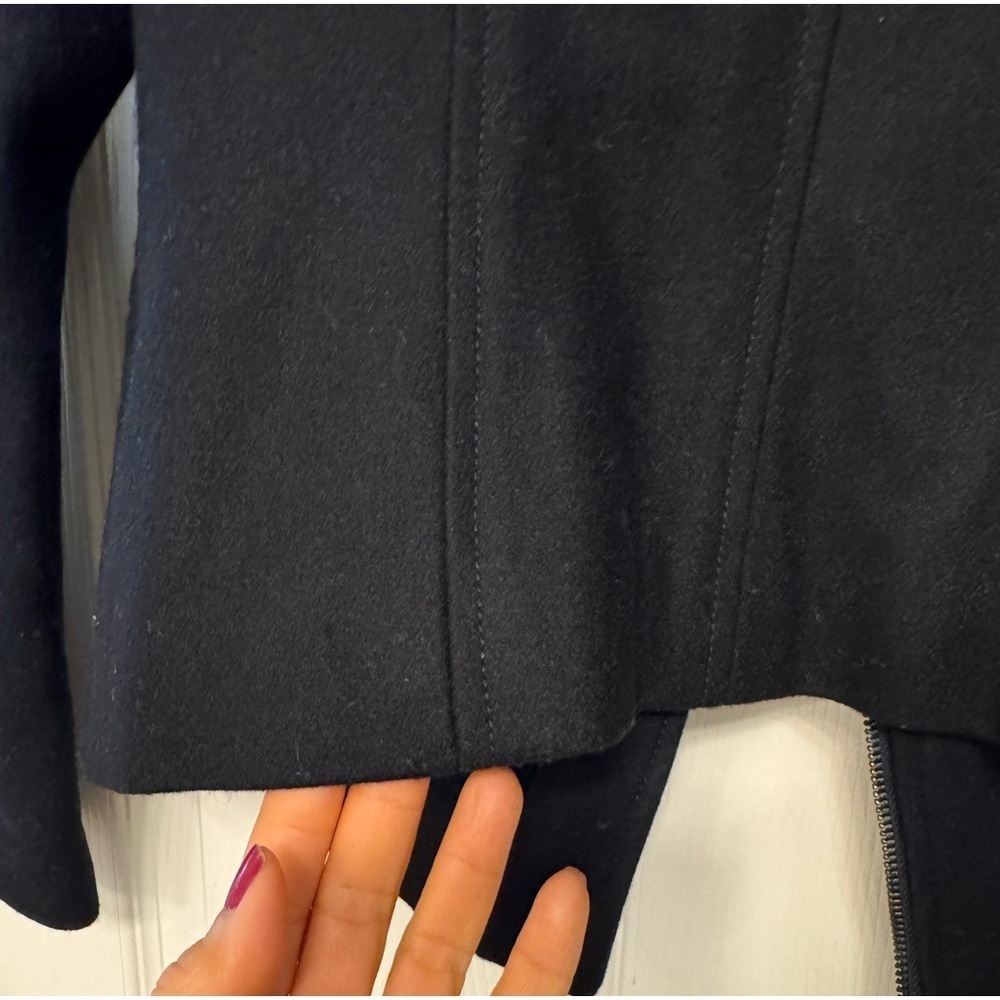 Ann Taylor Black Women's Blazer - Picture 3 of 5
